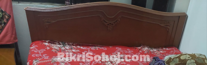 5/7 ফিট কাঠের খাট